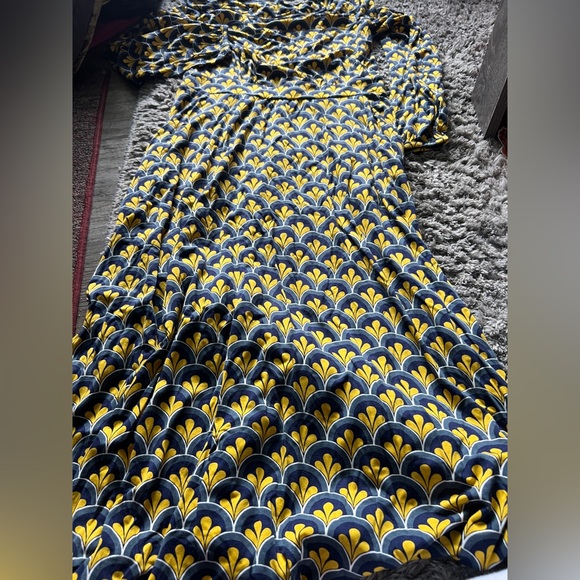 Boden Sasha Printed Jersey Midi Dress Yellow Geometric Mod Print size 4 - Picture 12 of 12